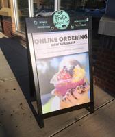 Sandwich frame sign